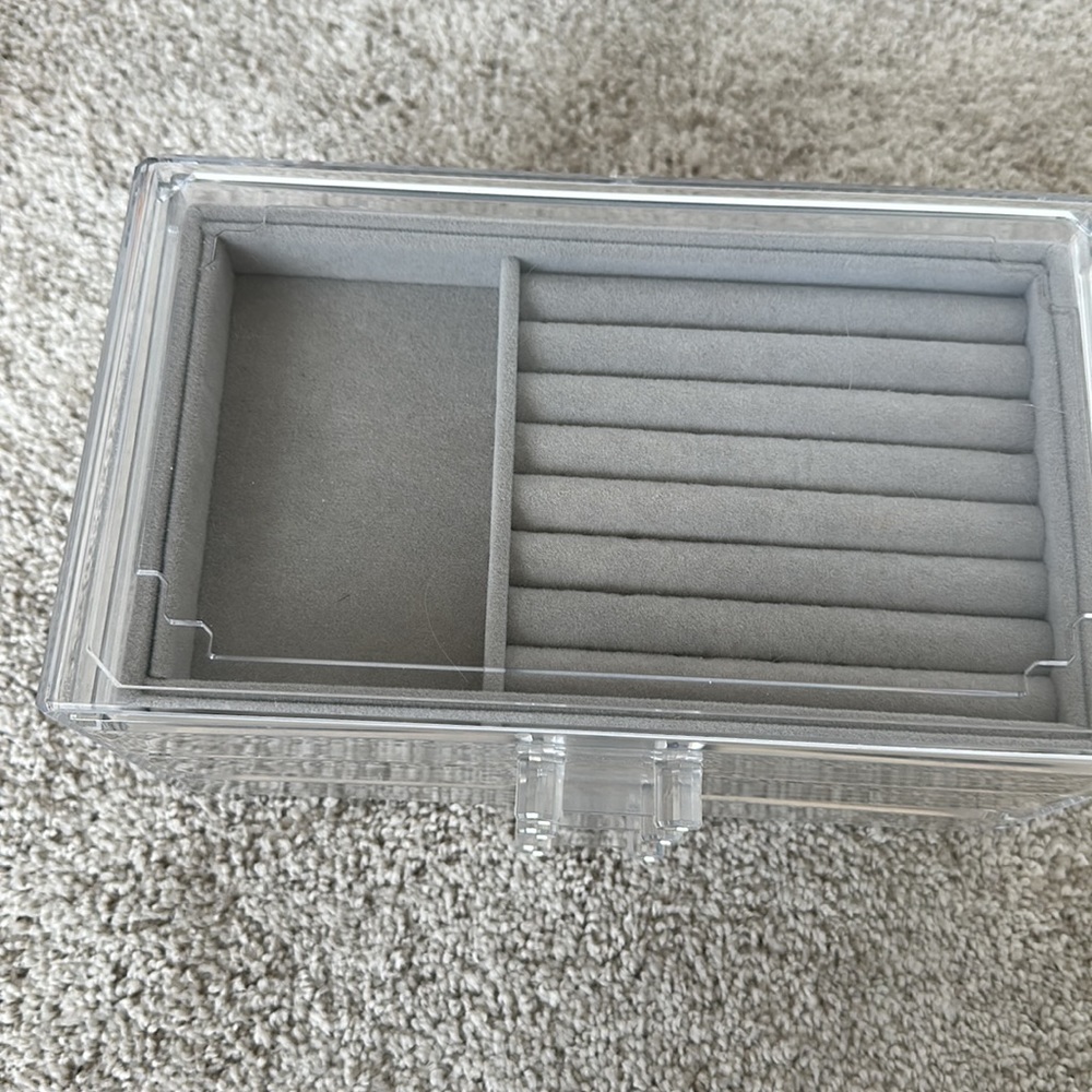 Small Jewelry Box - Picture 2 of 4